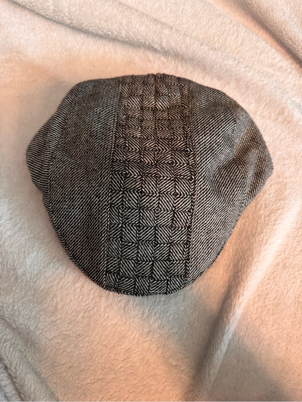Classic Peter Grimm Men's Herringbone Flat Cap - Black/Gray